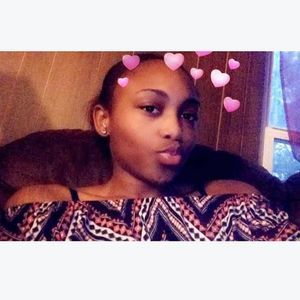 Meet your Posher, Katiya